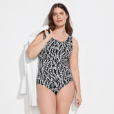 Women's Plus Size DD-Cup Tugless Low Leg One Piece Swimsuit