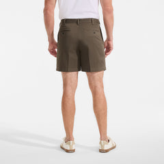 Men's No Iron 6" Comfort Waist Pleated Front Chino Short